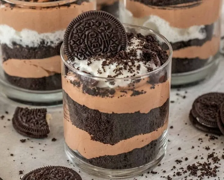 Oreo Chocolate Mousse Parfaits